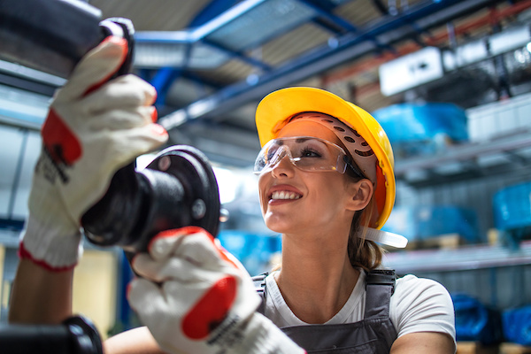 workers wearing eye protection, Pennsylvania workers' compensation lawyer